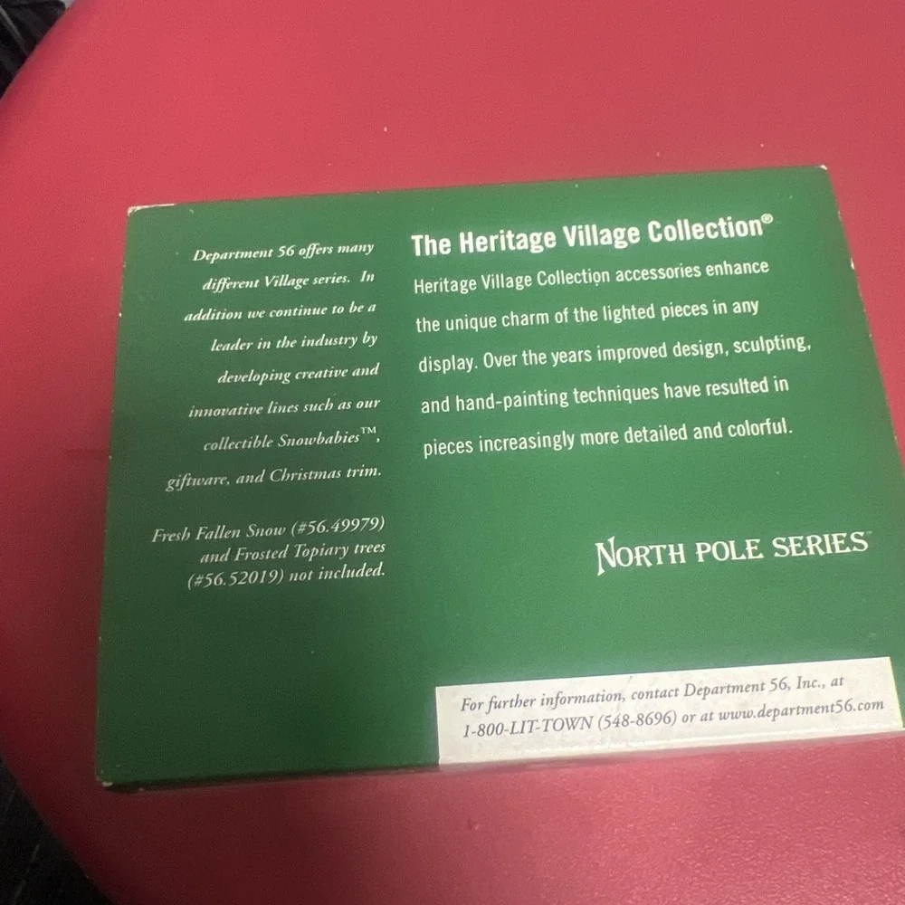 Dept 56 North Pole Wrap And Roll  #56818 NEW In‎ Box 2001 North Pole Series Elf